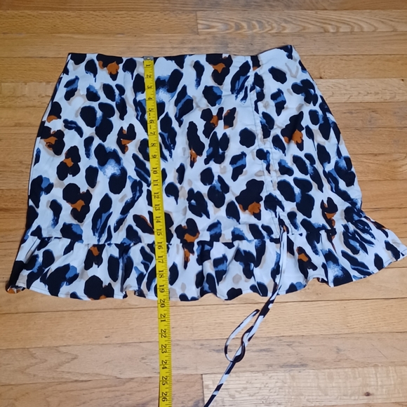 SHEIN Unity Leopard Print Ruched Drawstring Mini Skirt - Picture 11 of 16